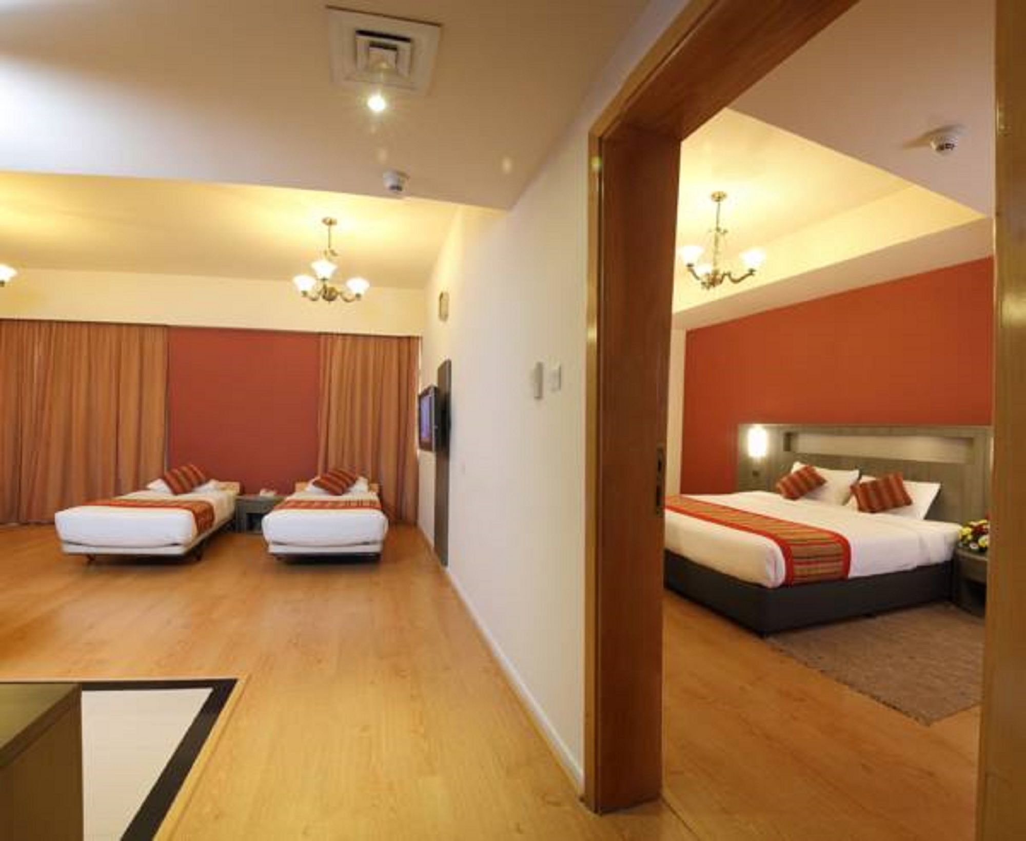 Florida City Hotel Apartments Дубай Екстер'єр фото